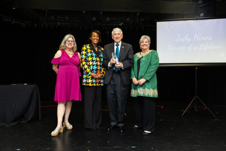 Loudoun Cares Volunteer Awards